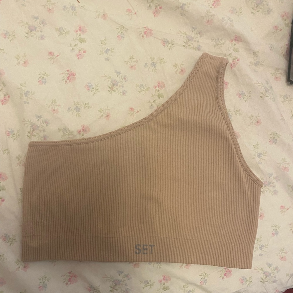 SET ACTIVE off the shoulder ribbed tank